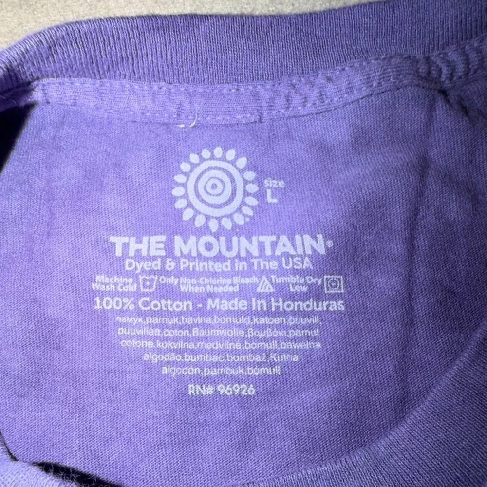 The Mountain Dean Russo Elephant Tie Dye Purple Graphic T-Shirt Mens Large - Picture 4 of 4